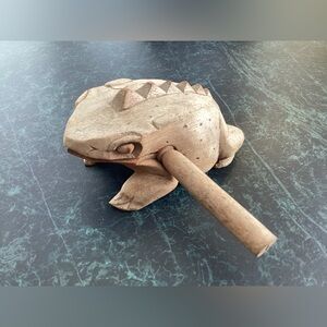 Wooden Frog Cambodian Percussion Instrument/Toy